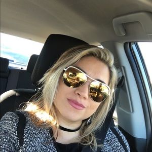 Meet your Posher, Muriel